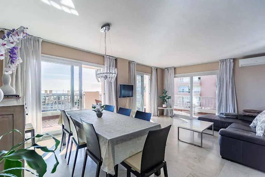 83-Beachfront Apartment, Fuengirola 0*,  Espagne