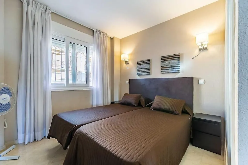 83-Beachfront Apartment, Fuengirola 0*,  Spain