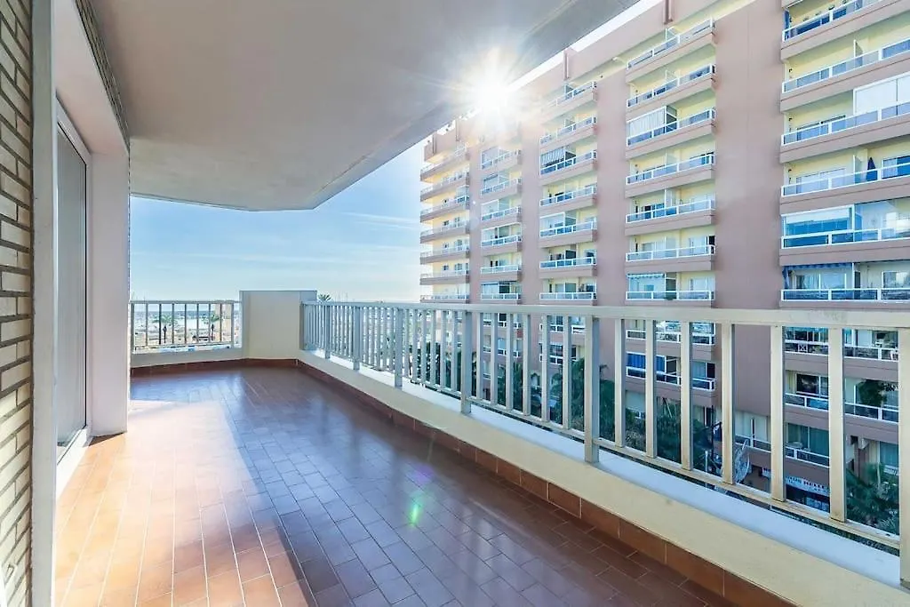 83-Beachfront Apartment, Fuengirola Apartment